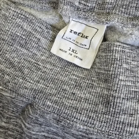 Reflex Cream, Gray and Black Jogger Pants & Hoodie Set - Picture 5 of 5